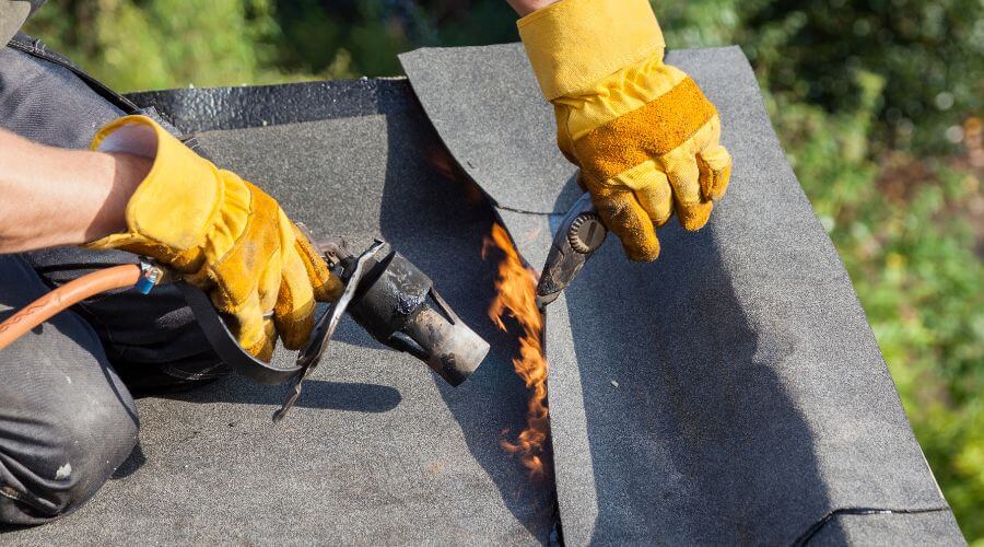 Professional gutter cleaning in Riegelsville, PA